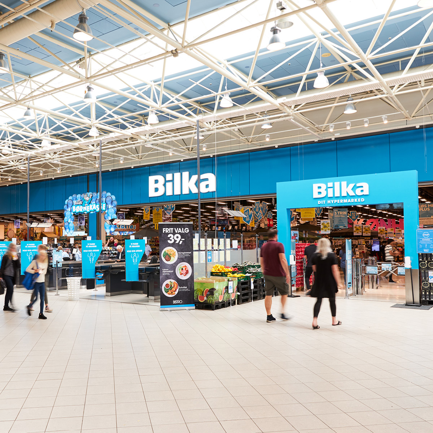 Foran Bilka i Næstved